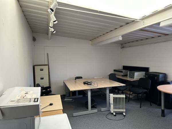 300 sq. ft. Office/Studio Suite (with Air Conditioning)