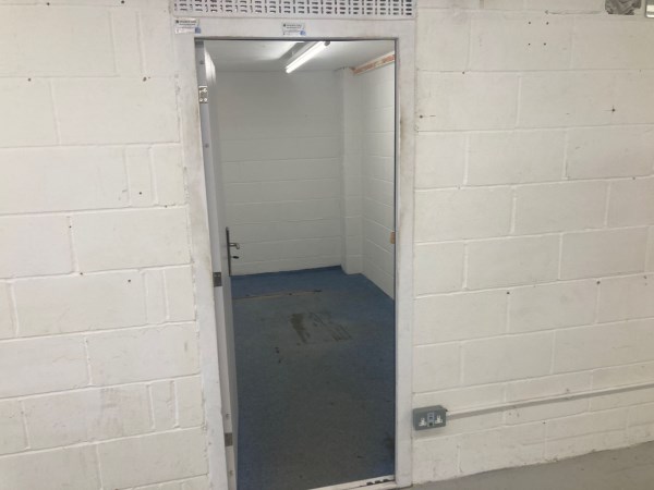 800 sq. ft. Low Industrial Unit