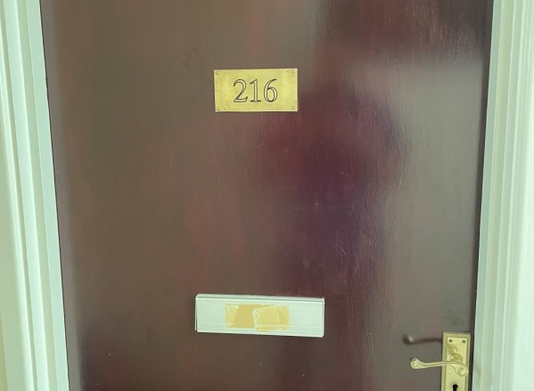 300 sq. ft. Office/Studio Suite (with Air Conditioning)