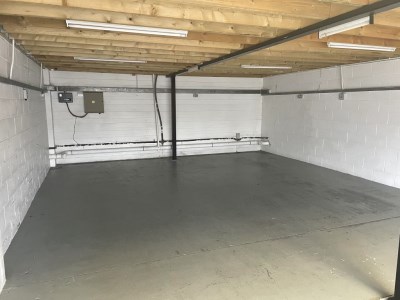 1300 sq. ft. High Industrial Unit (with Mezzanine Floor)